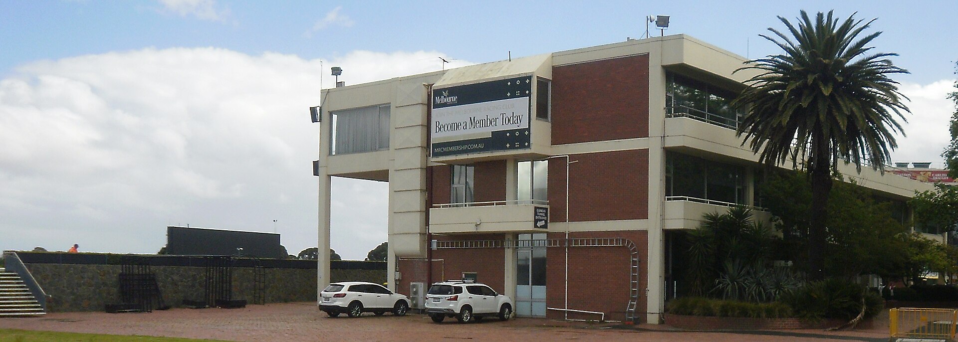 The grandstands and track at Caulfield Racecourse, Melbourne